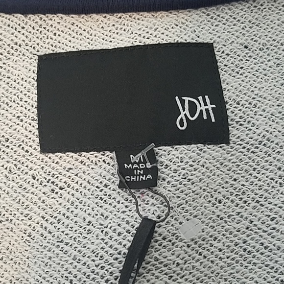 NWT JOH front zip sweater - Picture 3 of 6